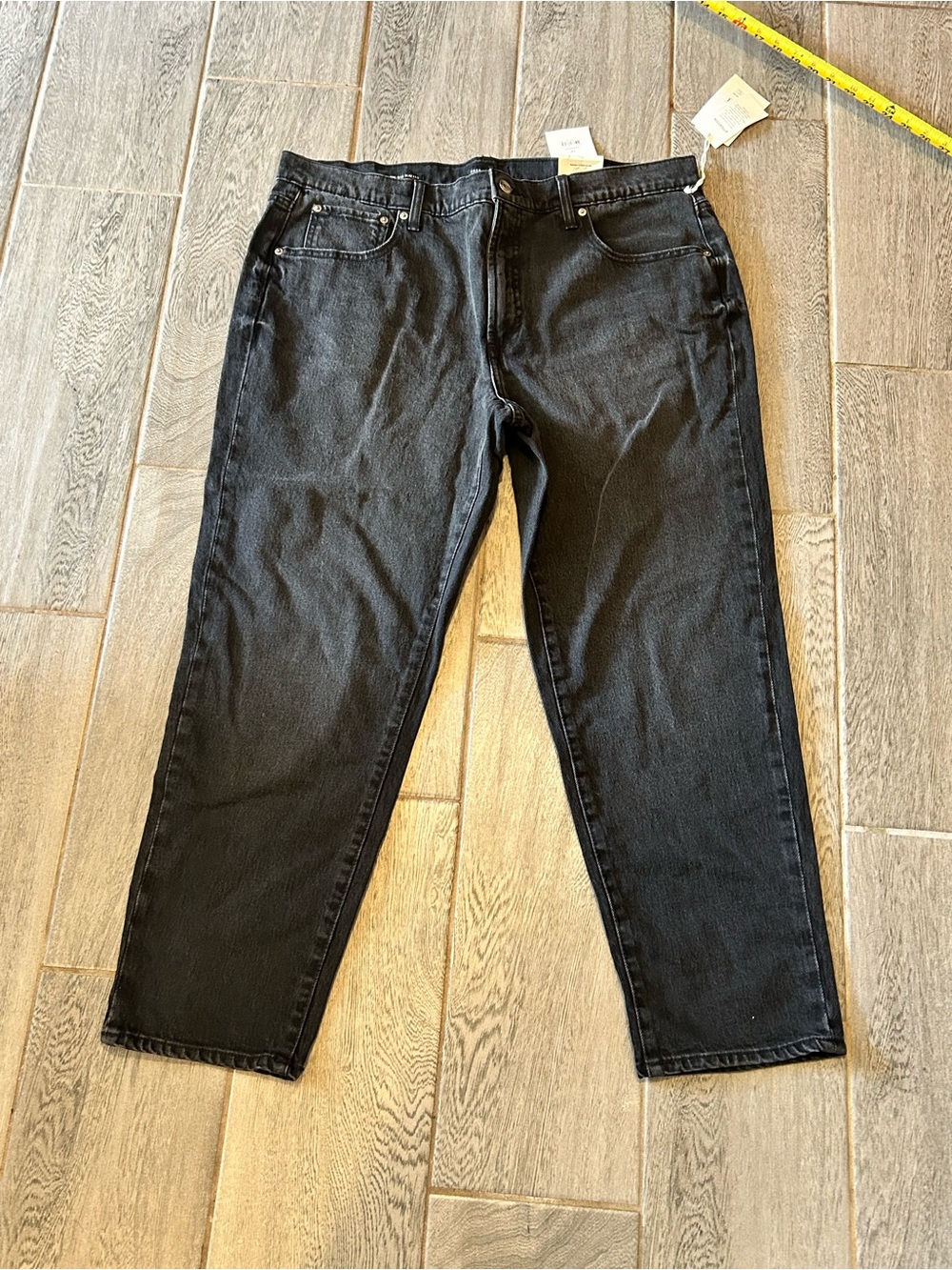 Free Assembly women's mid-rise slim-leg jeans in a black wash - size 16
